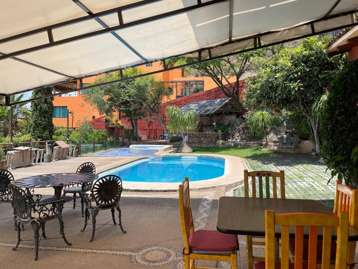 Hospedaje Villas Paraiso Valle de Bravo Buitenkant foto